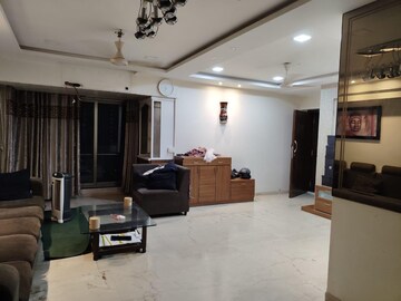 Living Room in 3 BHK Apartment at Andheri West – for Rent