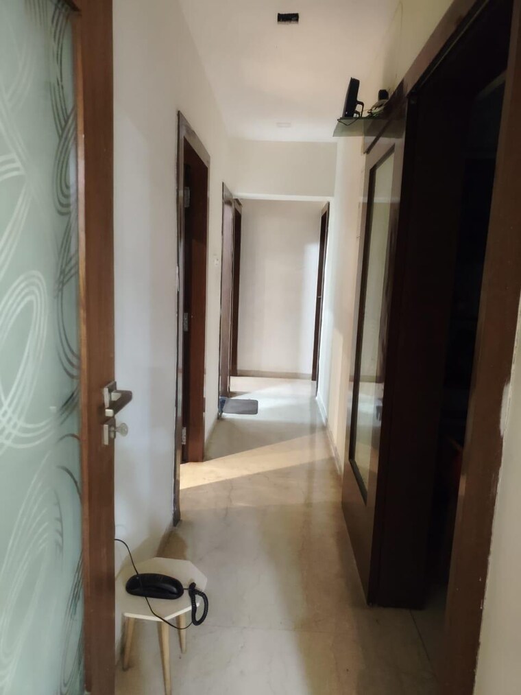 Bathroom, andheri west 3 Bedroom 800 Sq.Ft. Apartment In Andheri West Mumbai 9961738