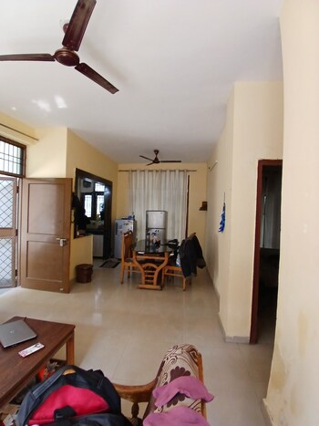 2 BHK Flat for Sale in Vip Road, Zirakpur