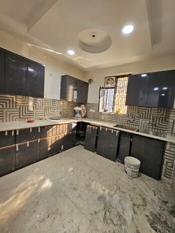 3 BHK Builder Floor for Sale in Green Fields Colony, Faridabad
