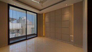 3 BHK Builder Floor for Sale in Defence Colony, Delhi