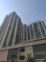 1 BHK + Prayer Room,Servant Room,Study Room,Extra Room,Basement,Store Room 670 Sq.Ft. Apartment in Bhairaav Goldcrest Residency