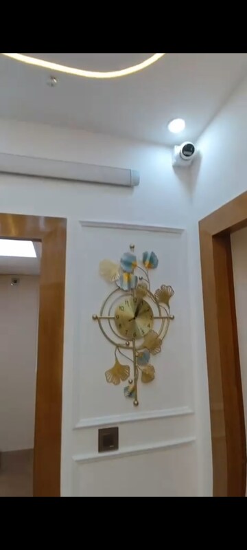 Furnished Amenities in 2 BHK Apartment at Emenox La Solara, Sector 16 Greater Noida – for Rent