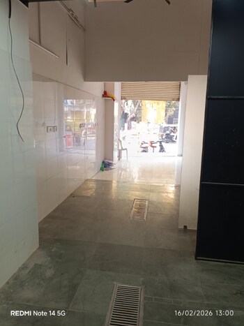 Shop for Rent in Naupada, Thane