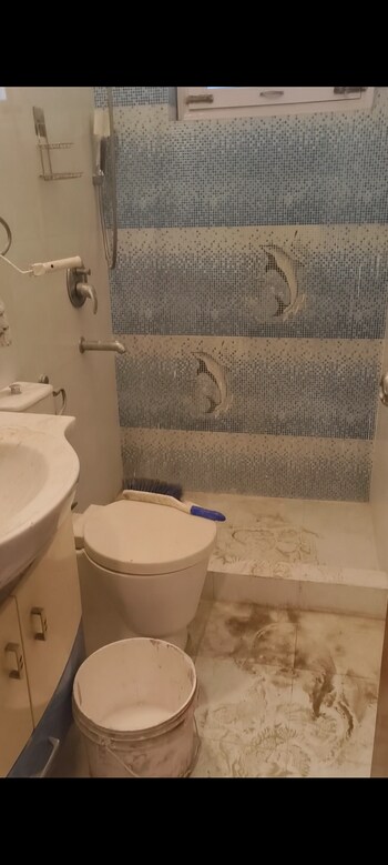 3 BHK Flat for Sale in Vasant Kunj, Delhi