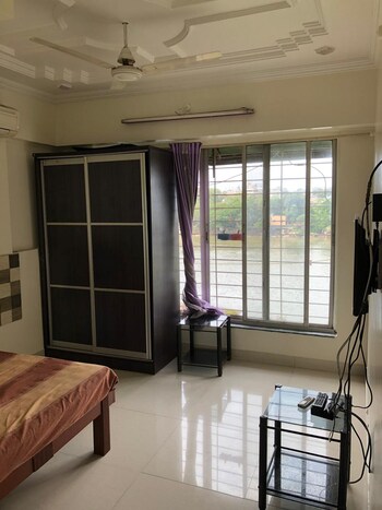1 RK Flat for Rent in Koregaon Park, Pune