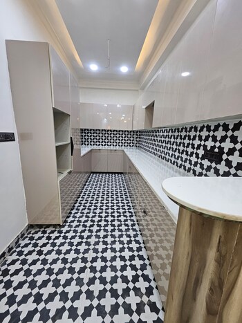 4 BHK Builder Floor for Sale in Green Fields Colony, Faridabad