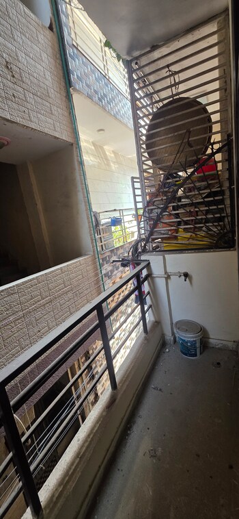 2 BHK Builder Floor for Sale in Vishwas Park, Delhi
