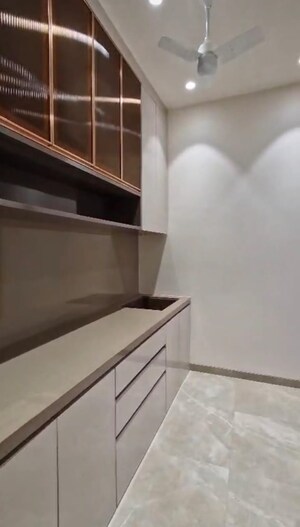 Kitchen in 3 BHK Builder Floor at Sector 40 – for Sale