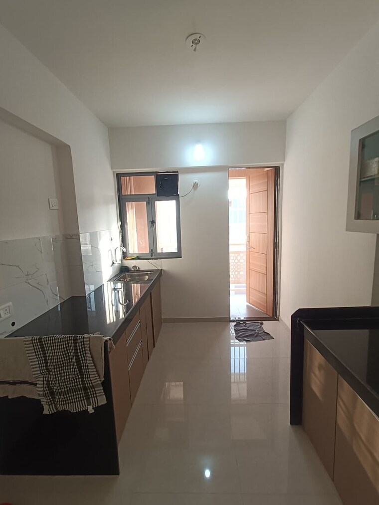 Kitchen, corona-optus 3 Bedroom 1600 Sq.Ft. Builder Floor In Sector 37c Gurgaon 9992365