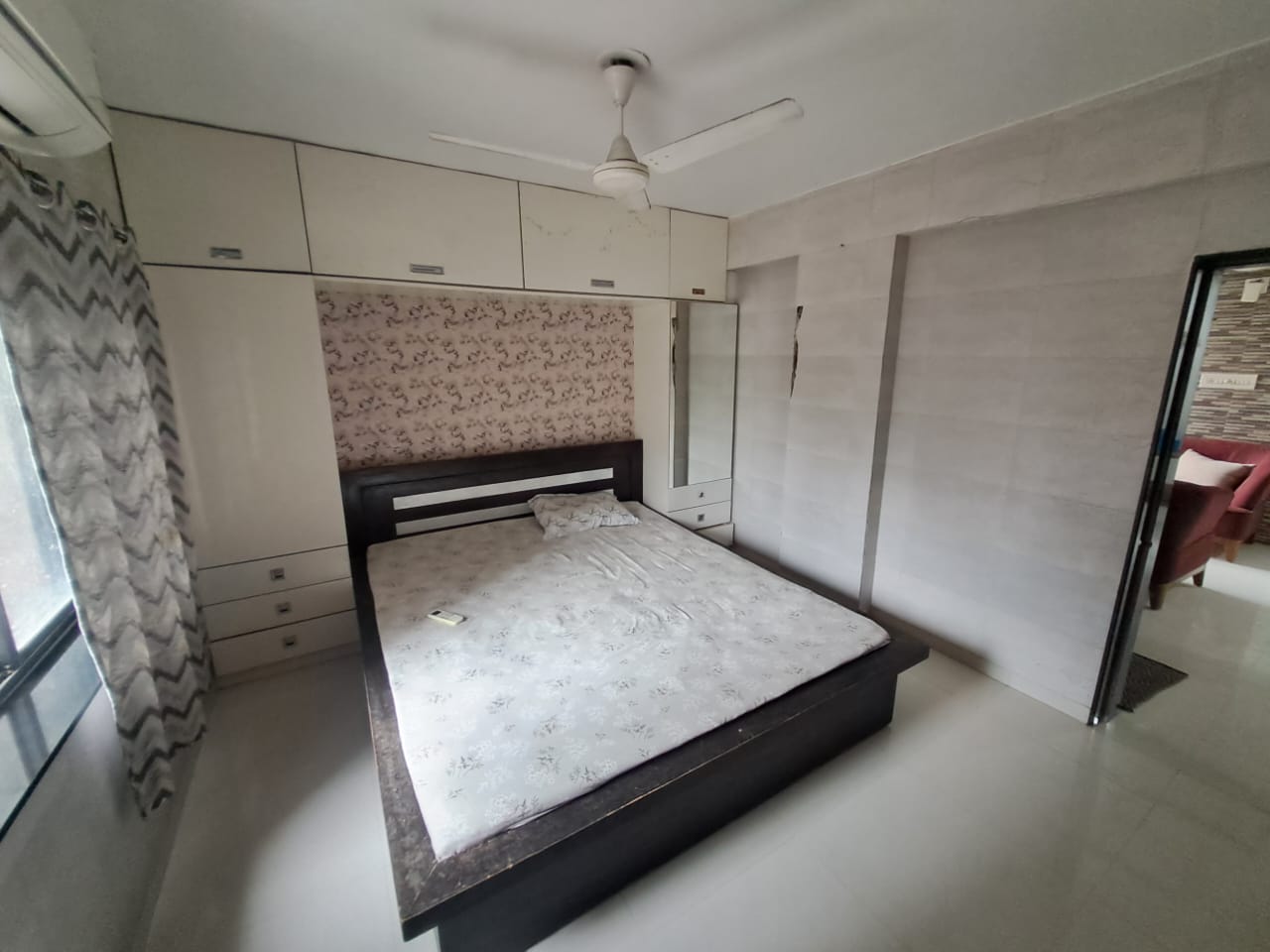 2 BHK Apartment For Sale in Satellite