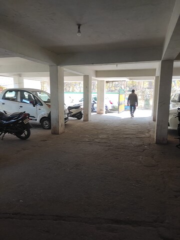 Parking in 3 BHK Apartment at Morabadi – for Sale