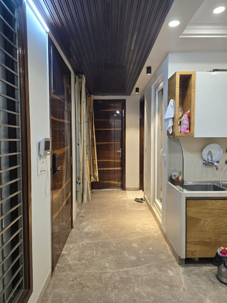 undefined, janakpuri 4 Bedroom 325 Sq.Yd. Builder Floor In Janakpuri Delhi 9992793