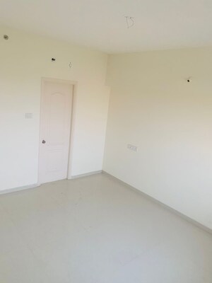 Room in 2 BHK Apartment at Naiknavare Avon Vista Balewadi, Balewadi – for Rent