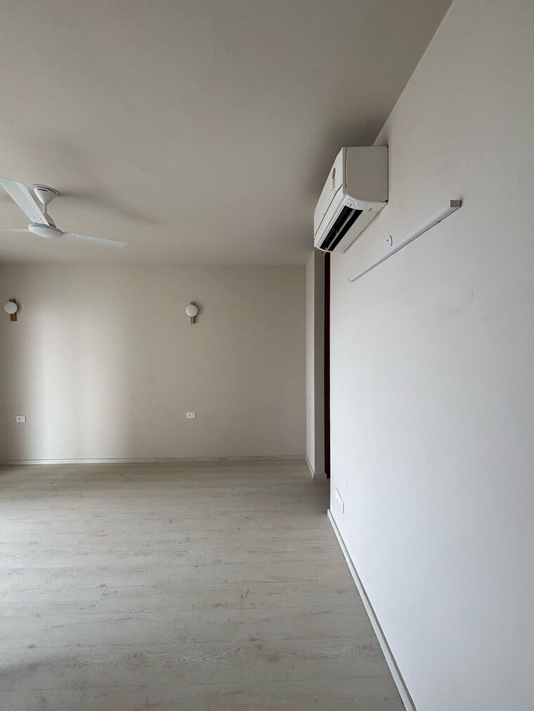 Room, ireo-skyon 2 Bedroom 1524 Sq.Ft. Apartment In Sector 60 Gurgaon 9992691