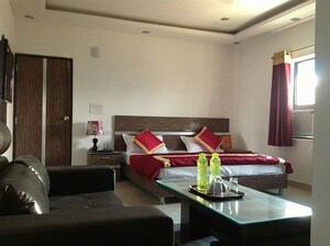 Team Area in 2 BHK Apartment at Shapoorji Pallonji Joyville Phase 2, Sector 102 – for Rent