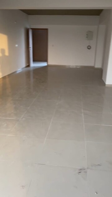 Room in  Office Space at Shilp Epitome, Bodakdev – for Rent