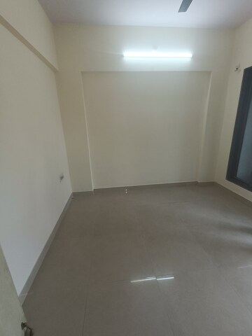 Room in 2 BHK Apartment at Sanpada – for Sale