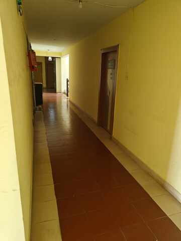 Room in 2 BHK Apartment at Bariatu – for Sale