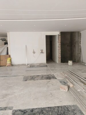  Shop For Rent in Naraina Industrial Area Phase 1