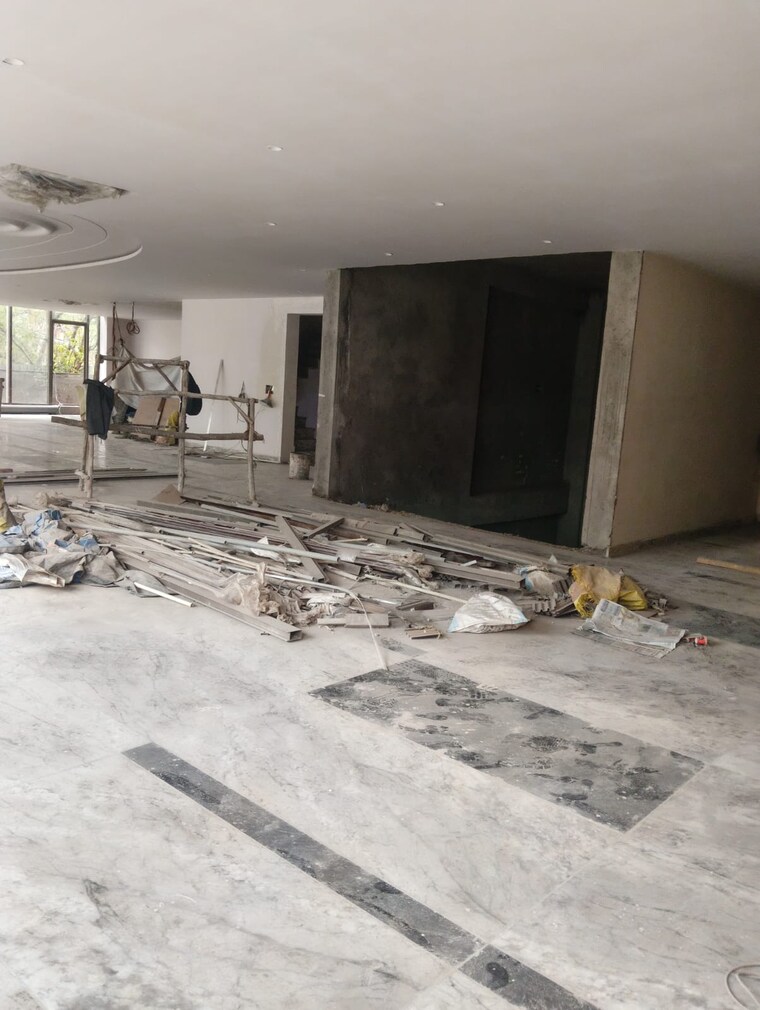 Bedroom, naraina industrial area phase 1 Commercial Shop 3400 Sq.Ft. In Naraina Industrial Area Phase 1 Delhi 9992751