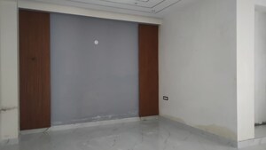 Room in 3 BHK Builder Floor at Sector 4 – for Sale