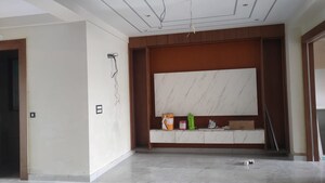 Room in 3 BHK Builder Floor at Sector 4 – for Sale