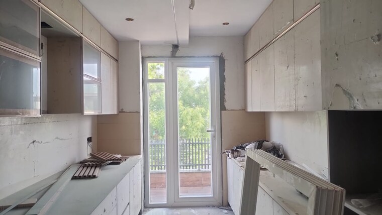 Team Area, sector 4 3 Bedroom 250 Sq.Yd. Builder Floor In Sector 4 Gurgaon 9992759