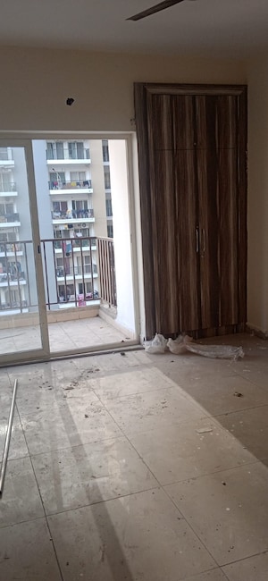 Building Lobby in 3 BHK Apartment at Panchsheel Greens II, Sector 16 Greater Noida – for Rent