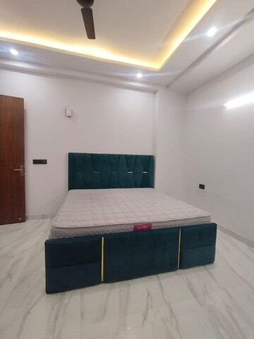 1 RK Builder Floor For Rent in Saket