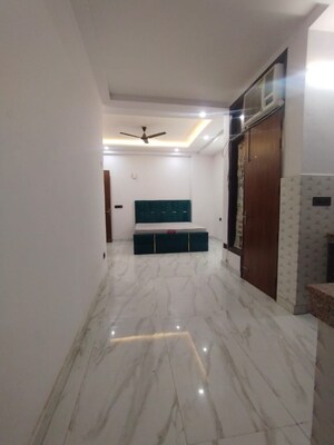 Building Lobby in 1 RK Builder Floor at Saket – for Rent