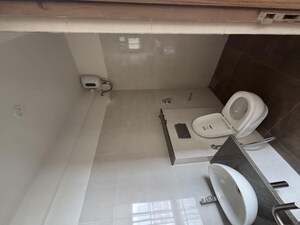 Team Area in 2 BHK Apartment at Shapoorji Pallonji BKC 28, Bandra East – for Rent