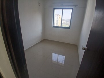 Room in 2 BHK Apartment at Shapoorji Pallonji Joyville Hinjewadi Phase 2, Hinjewadi – for Rent