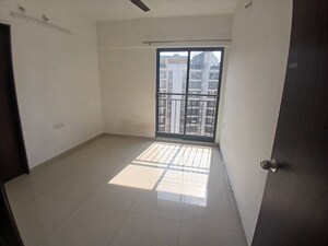 Room in 2 BHK Apartment at Shapoorji Pallonji Joyville Hinjewadi Phase 2, Hinjewadi – for Rent