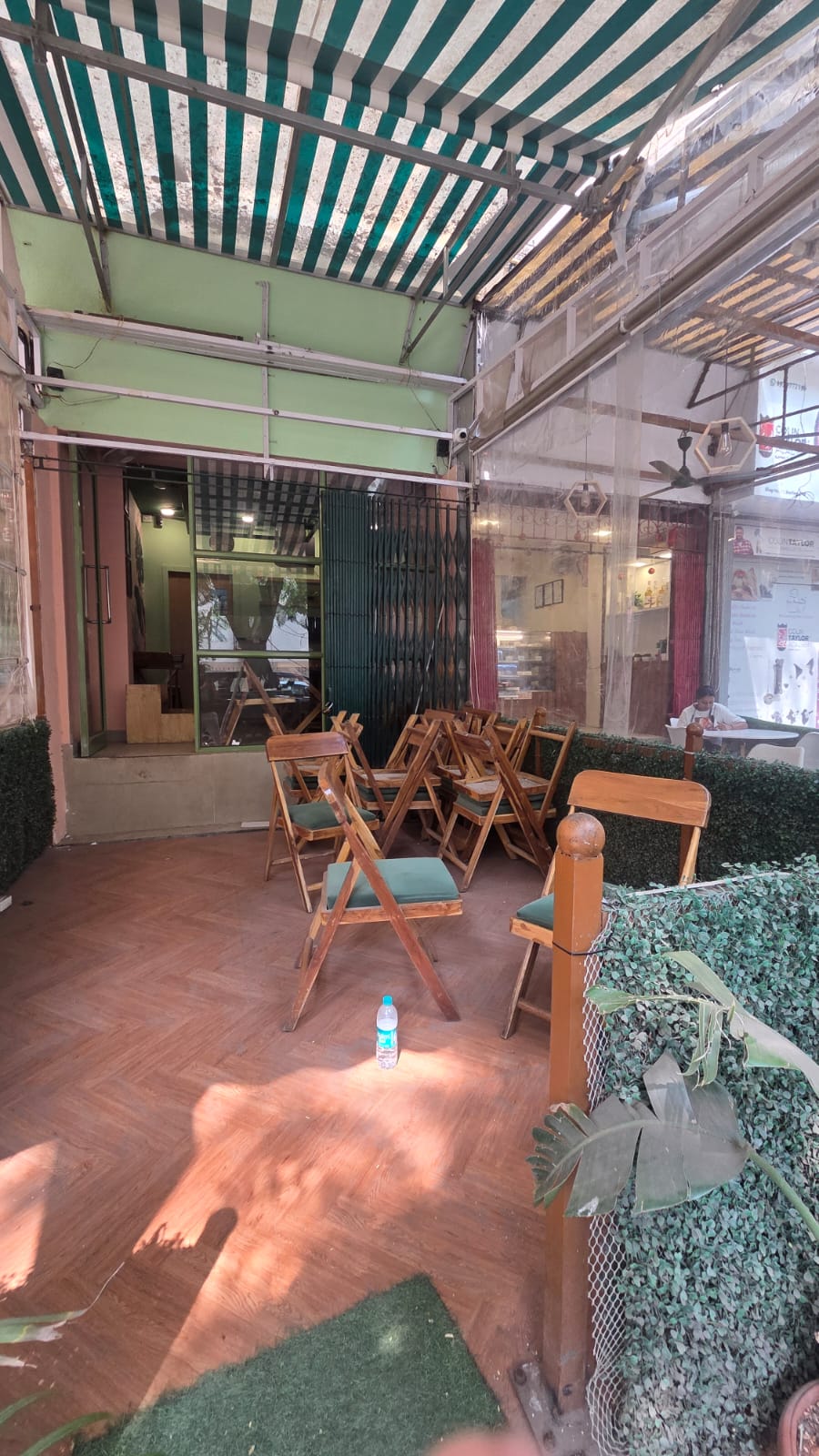 Retail Shop For Rent in Andheri West