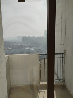 Master Bedroom in 1 BHK Apartment at Amrapali Dream Valley, Tech Zone 4 Greater Noida – for Sale