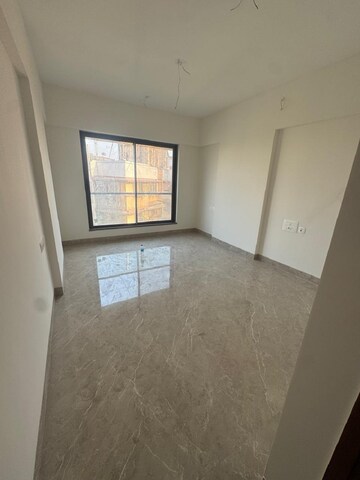 Room in 2 BHK Apartment at Santacruz West – for Rent