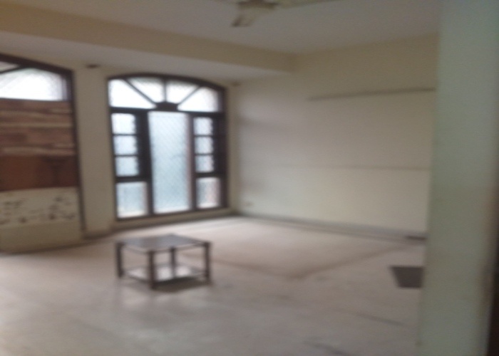 3 BHK + Study Room,Extra Room Builder Floor For Rent in East Patel Nagar