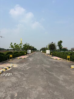 Plot For Sale in BPTP Parkland Pride