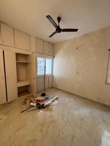 Room in 2 BHK Builder Floor at Neb Sarai – for Rent