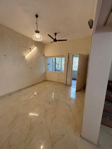 Room in 2 BHK Builder Floor at Neb Sarai – for Rent