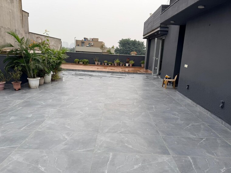 Terrace, sushant-lok-2 1 Bedroom 120 Sq.Yd. Apartment In Sector 57 Gurgaon 10000443
