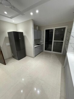 1 BHK + Pooja Room Apartment For Rent in Sushant Lok 2