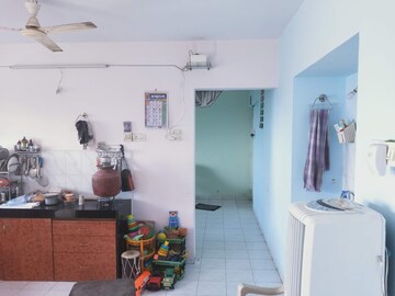  2 BHK Apartment at Paranjape Lotus Court, Kothrud – for Rent