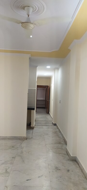 Furnished Amenities in 2 BHK Builder Floor at Khirki Extension – for Rent