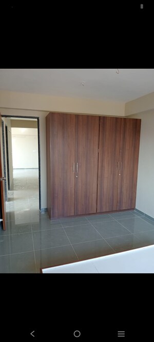 Room in 3 BHK Apartment at Shilp Serene, Shilaj – for Rent