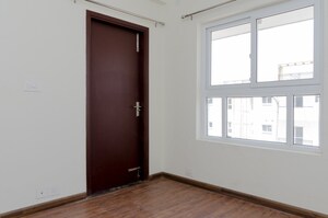 Room in 3 BHK Builder Floor at BPTP Park Elite Premium, Sector 84 – for Sale