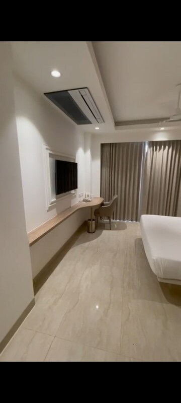 Floor Plan in  Office Space in IT/SEZ at Shanti Niketan Studio Apartment, Sector 46 – for Sale