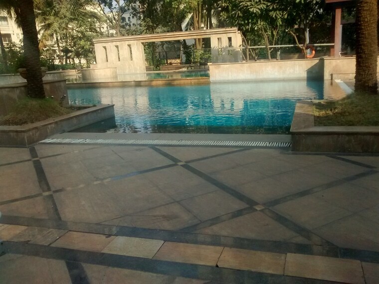 Swimming Pool, dosti acres 3 Bedroom 1250 Sq.Ft. Apartment In Dosti Acres Mumbai 10003728