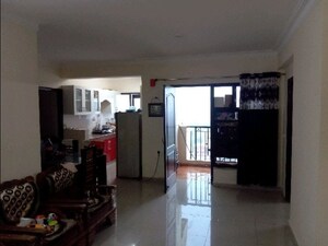 Parking in 2 BHK Apartment at Gulmohur Garden, Raj Nagar Extension – for Rent